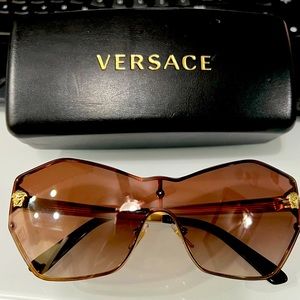 Versace sun glasses